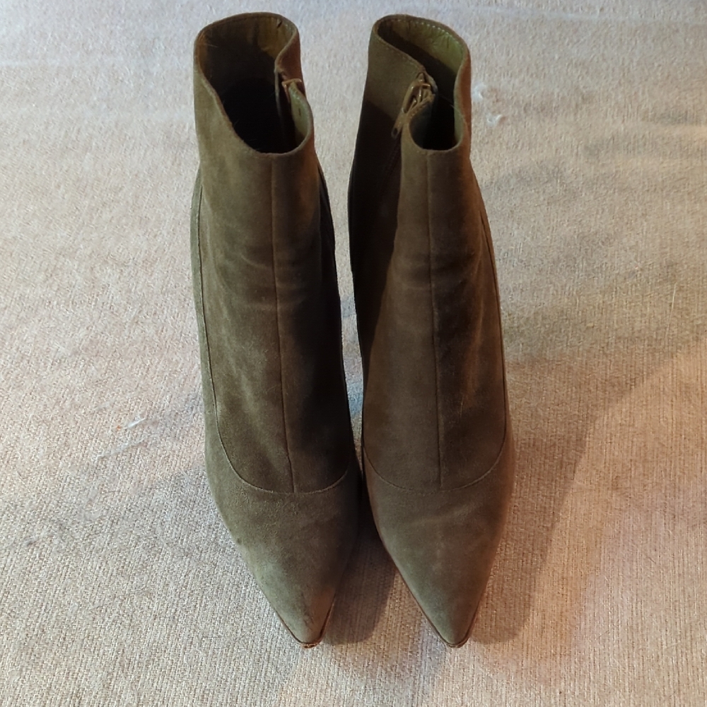 TALLIA Green Heeled Boots Suede Ankle